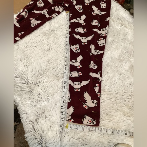 Harry Potter Wizarding World 2 piece pajama set Woman’s size Small - Picture 10 of 14